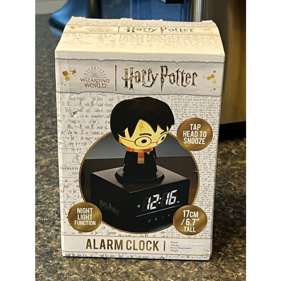 New Harry Potter Battery Operated Alarm Clock - Picture 7 of 8